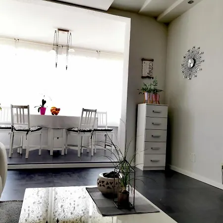 Orchidee Apartment *