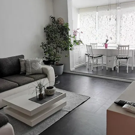 Orchidee Apartment *